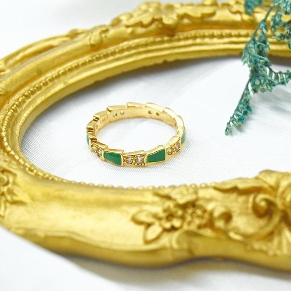 Gold Snake Scale Ring - Picture 2 of 5